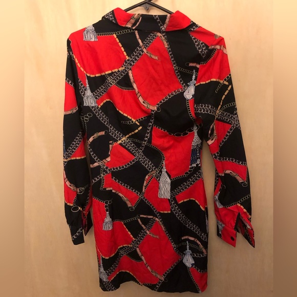 Womens Graphic Red/Black Jewelry Design Top Shirt Size S/4 - Picture 3 of 4